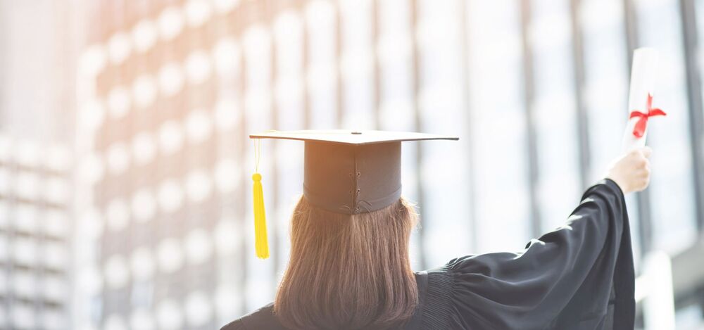 Riscatto della laurea e consulenza previdenziale da parte di un consulente finanziario